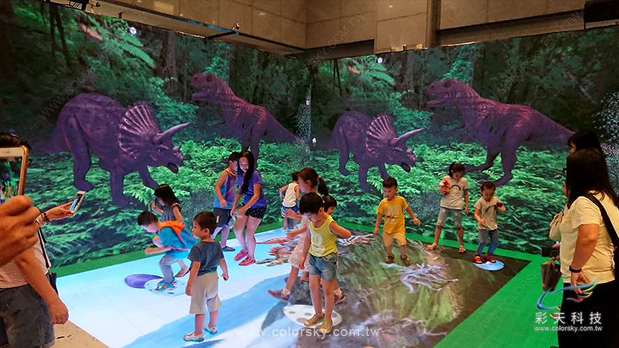 2018-新北市兒童藝術節 翱翔水金九-地面互動投影置 - (互動系統規劃與建置、互動應用程式開發)